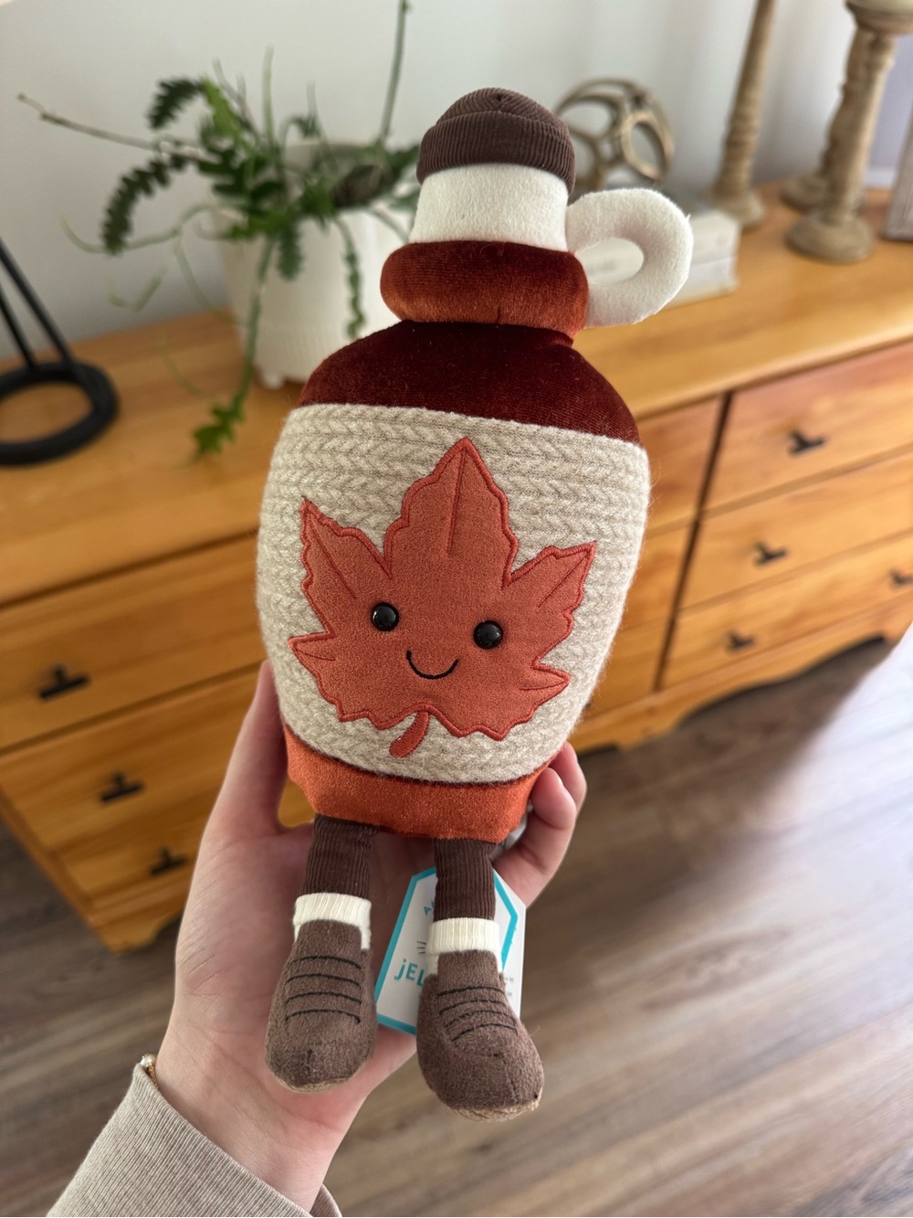 Jellycat Maple Syrup - Picture 1 of 1